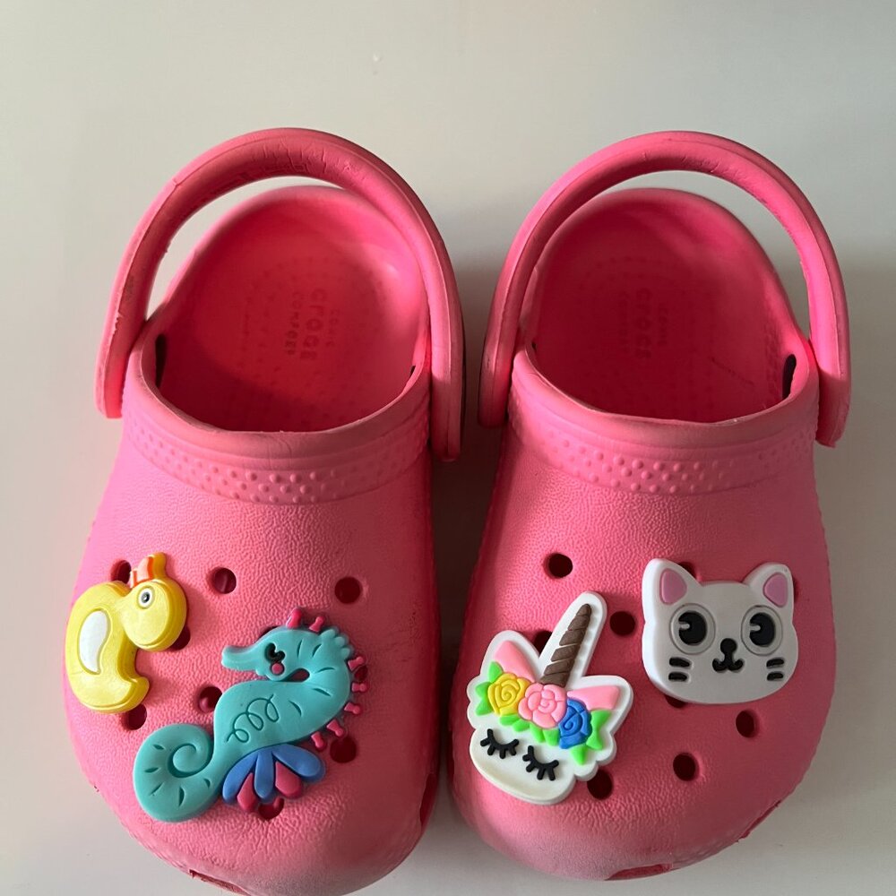 Crocs